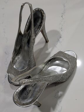 Lulu Townsend Silver Glitter Slingback Peep-Toe Heels